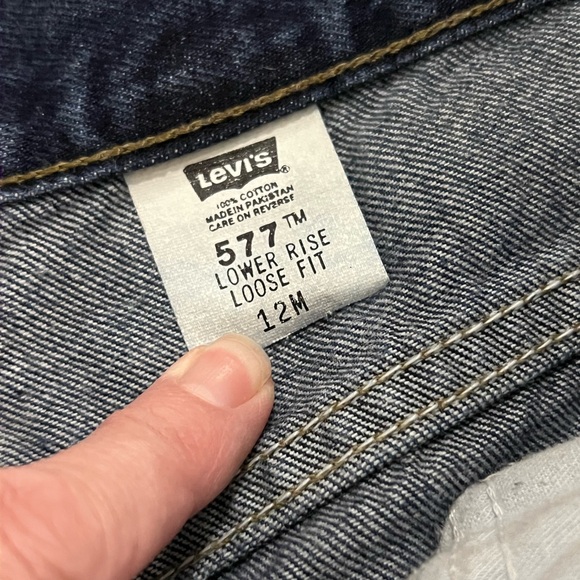 Levi’s Vintage 577 Cropped Lower Rise Loose Fit Clam Digger Jeans - Picture 6 of 11